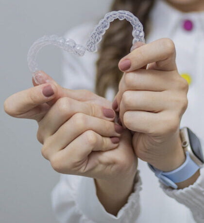 Tratamento com alinhadores ortodônticos - Dra. Thaísa